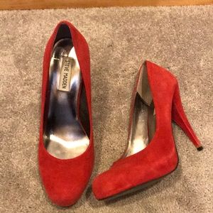 pink/red steve madden high heel pumps